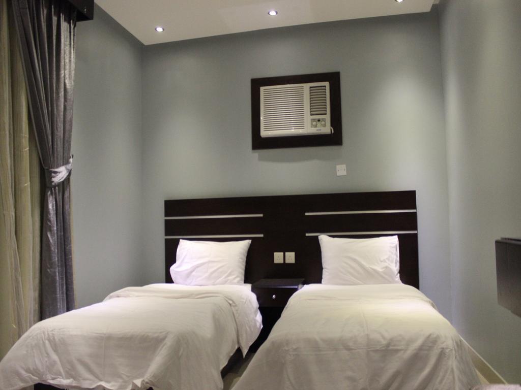 Bzul For Furnished Apartments Riyad Chambre photo